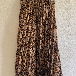 Mid long ruffled leopard print skirt